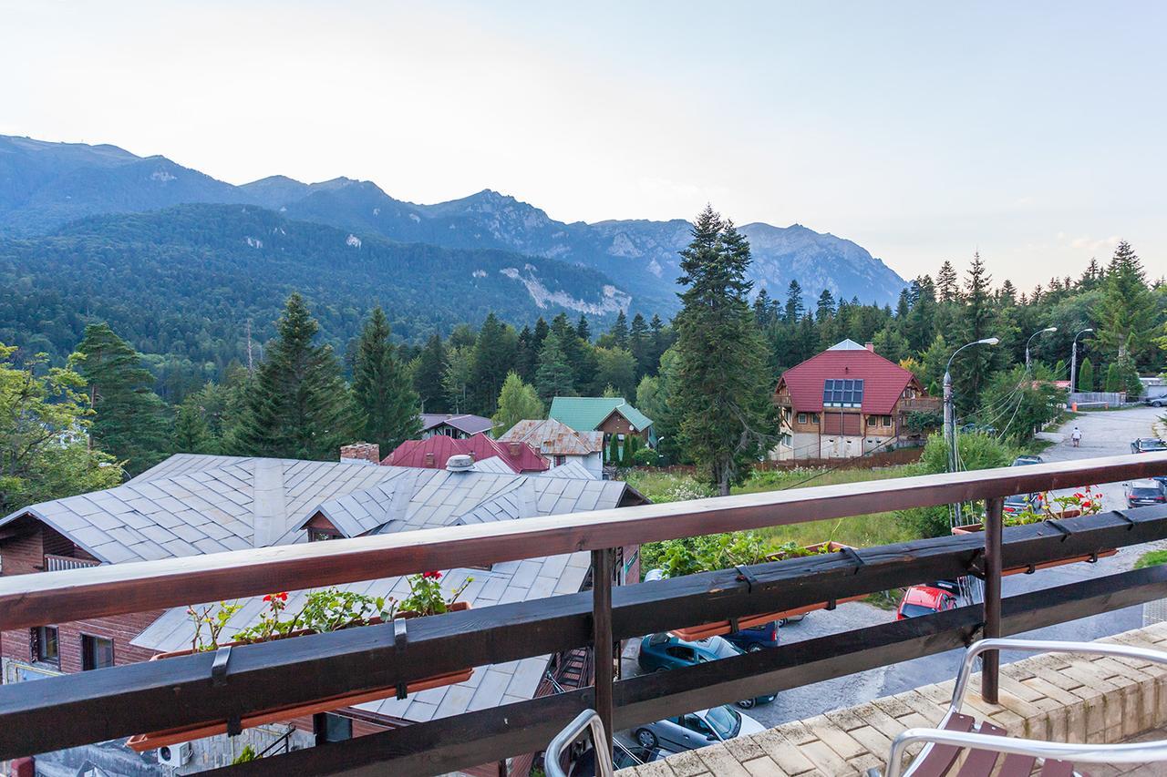 Hotel Piatra Soimului Sinaia Luaran gambar